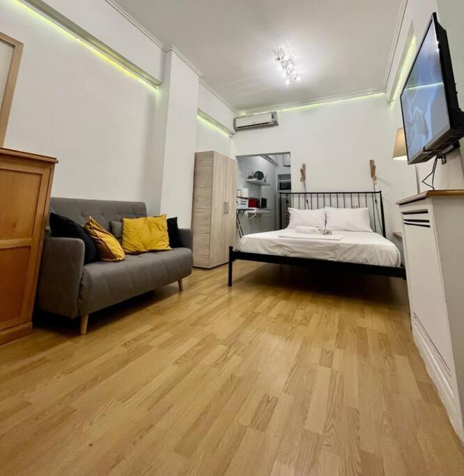 Ksenokratous-Kolonaki Cozy Apartment Афіни Екстер'єр фото