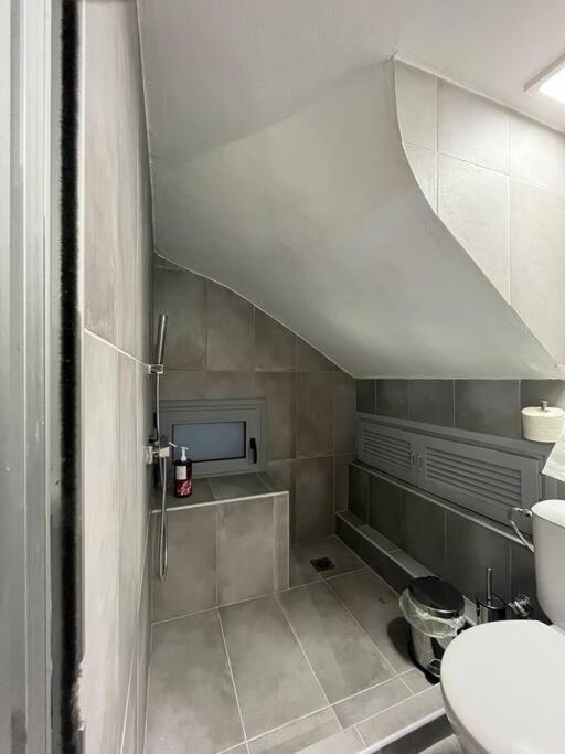 Ksenokratous-Kolonaki Cozy Apartment Афіни Екстер'єр фото